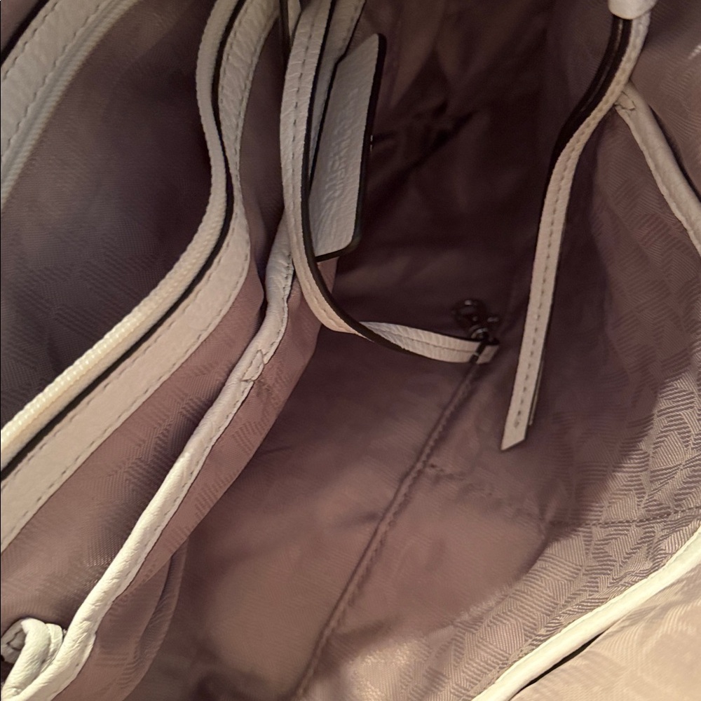 Michael Kors white leather hobo handbag - Picture 7 of 8